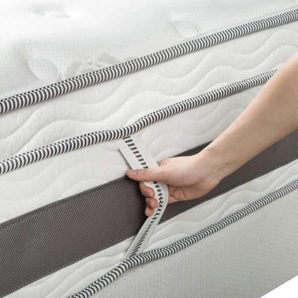 Zinus 14 Inch Gel Memory Foam Pocket Spring Hybrid Mattress   Pocket Innersprings for Motion Isolation   Cooling Foam   Edge Support, King on Sale